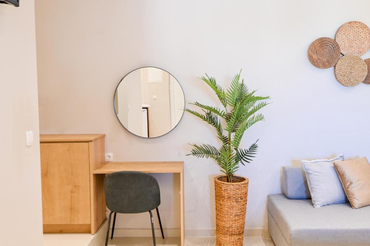 Eleftherias Suites - Near Beach Apartments Марати Екстериор снимка