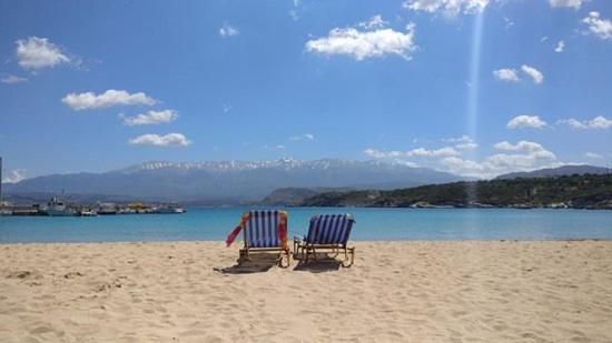 Eleftherias Suites - Near Beach Apartments Марати Екстериор снимка